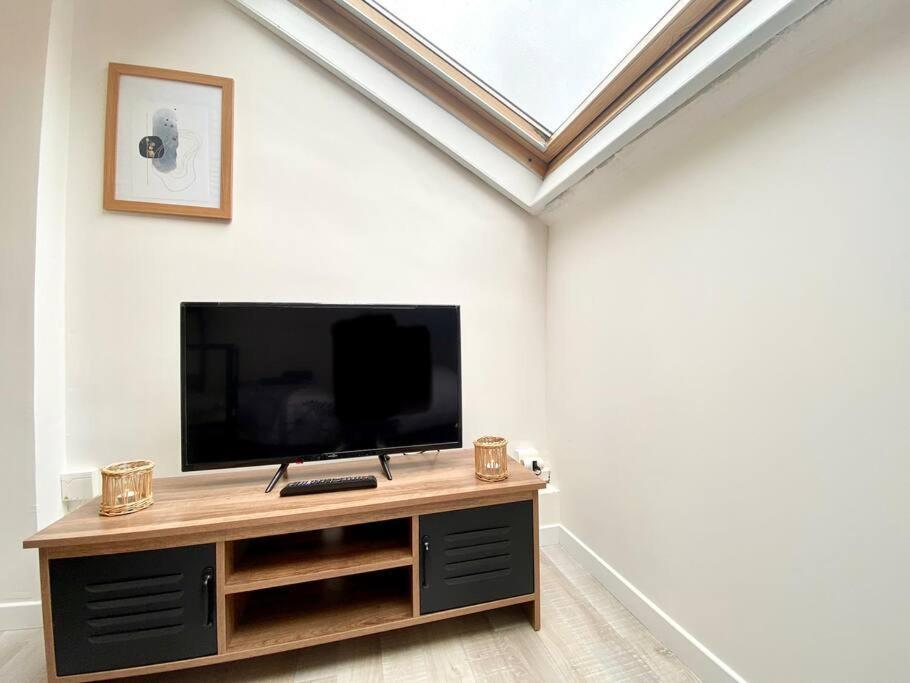 Newz4 - Centre-Ville - Tv - Wifi 칼라이스 외부 사진